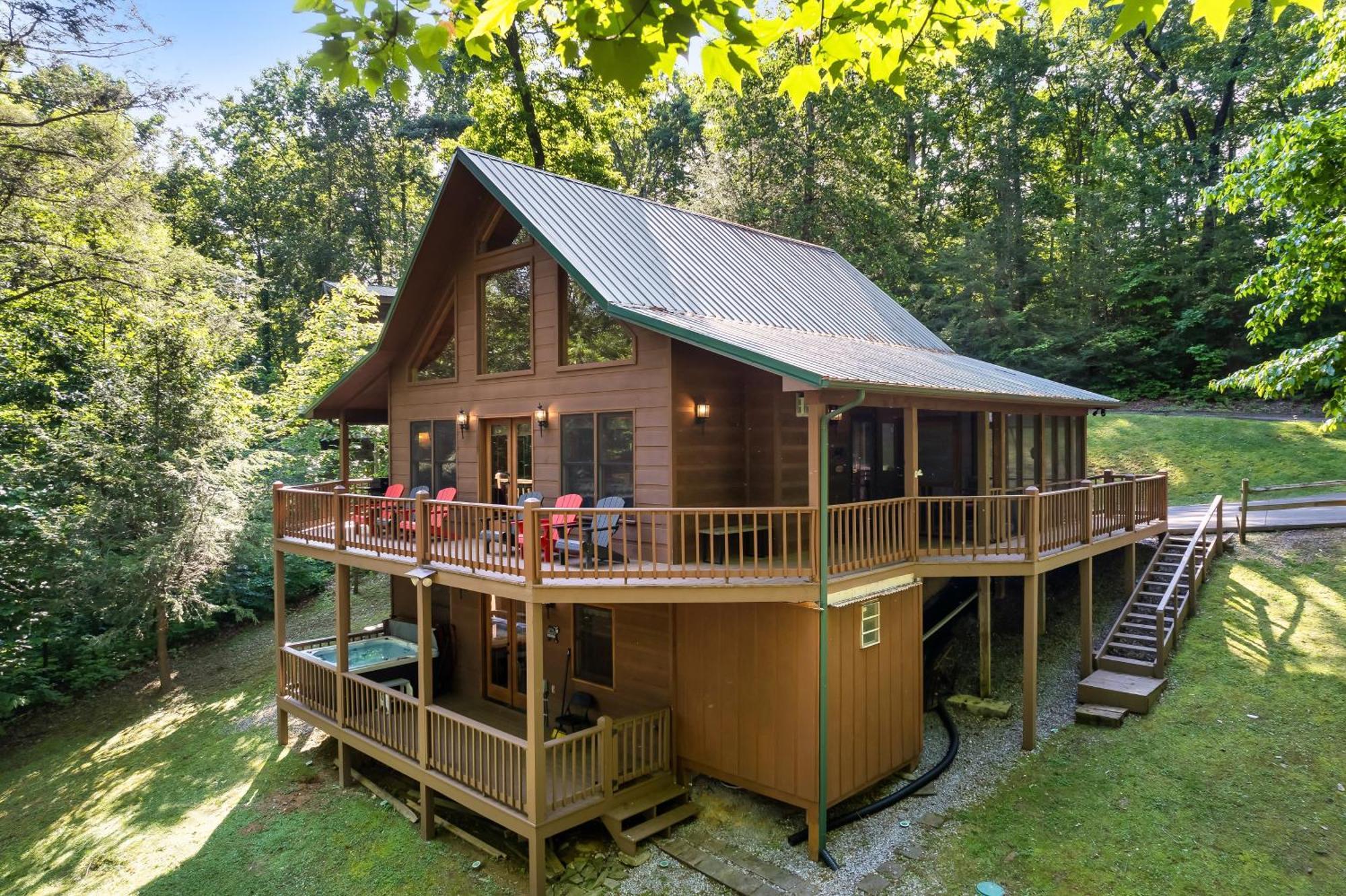 Peaceful Family Cabin With Hot Tub, Game Room, & More! Севьервилл Экстерьер фото